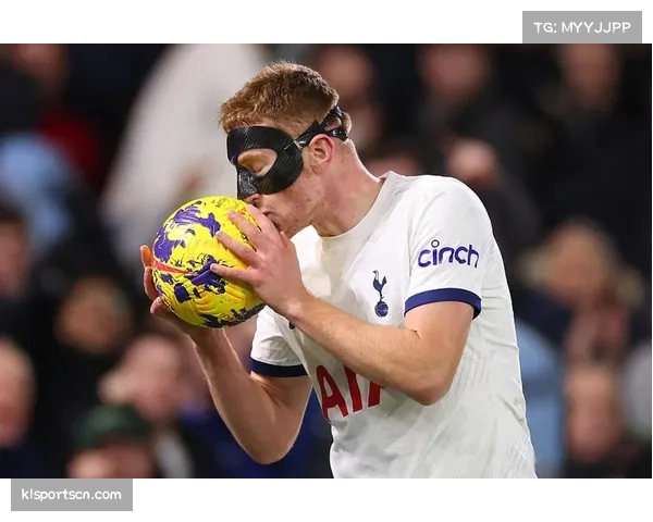 诺丁汉森林三比零爆冷战胜热刺 奥多伊双响桑加雷世界波